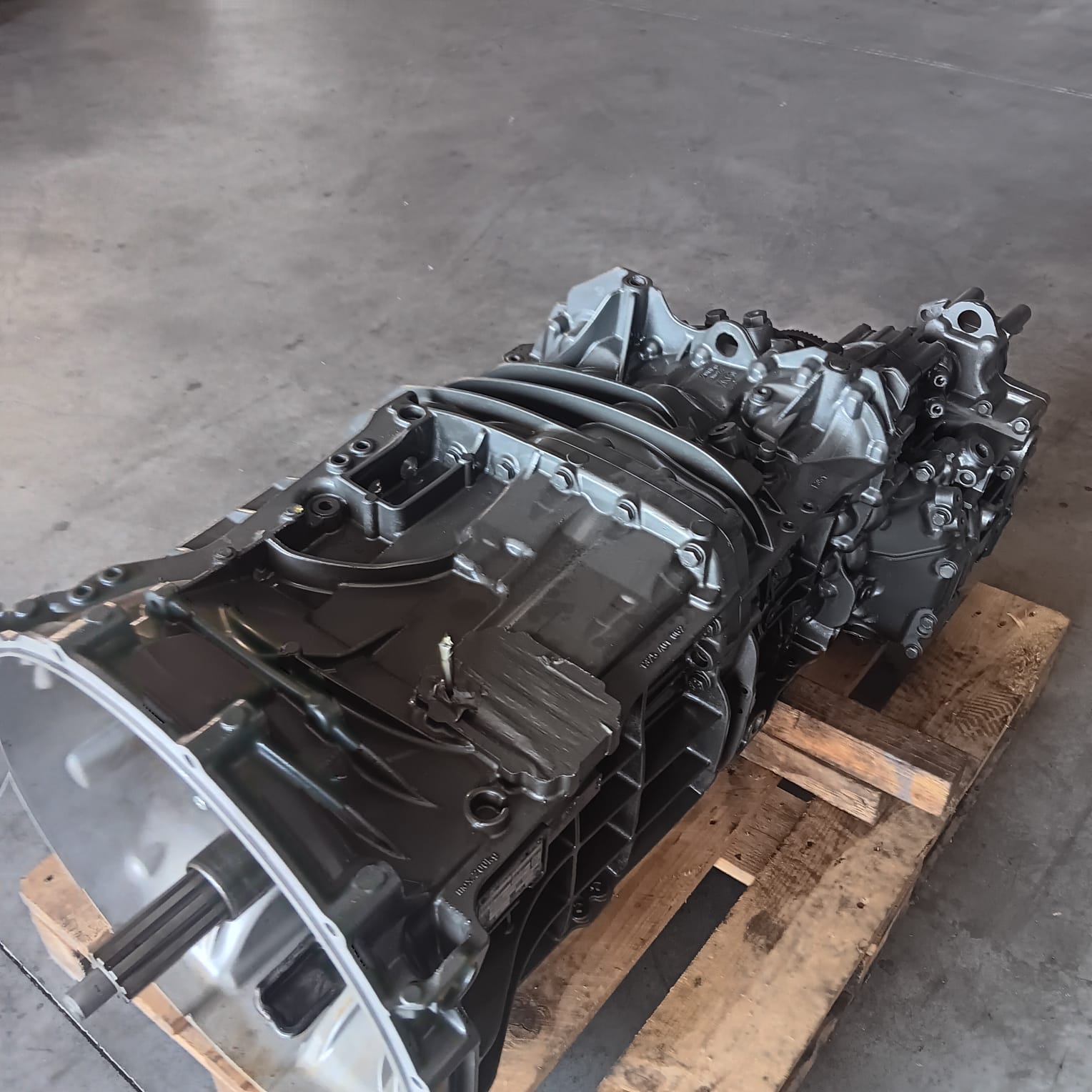 Caixa de Velocidades ZF 12S2331TD
