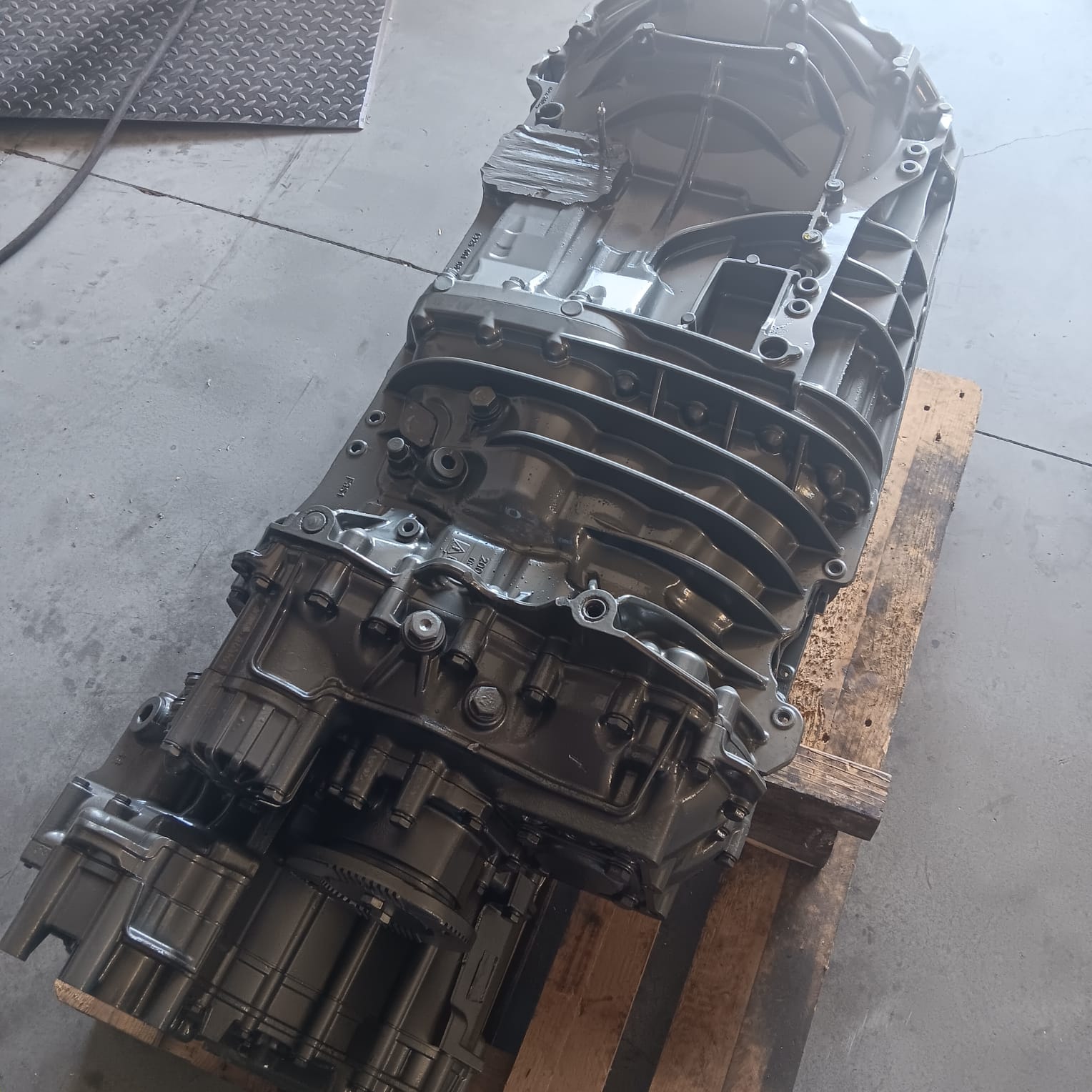 Caixa de Velocidades ZF 12S2331TD