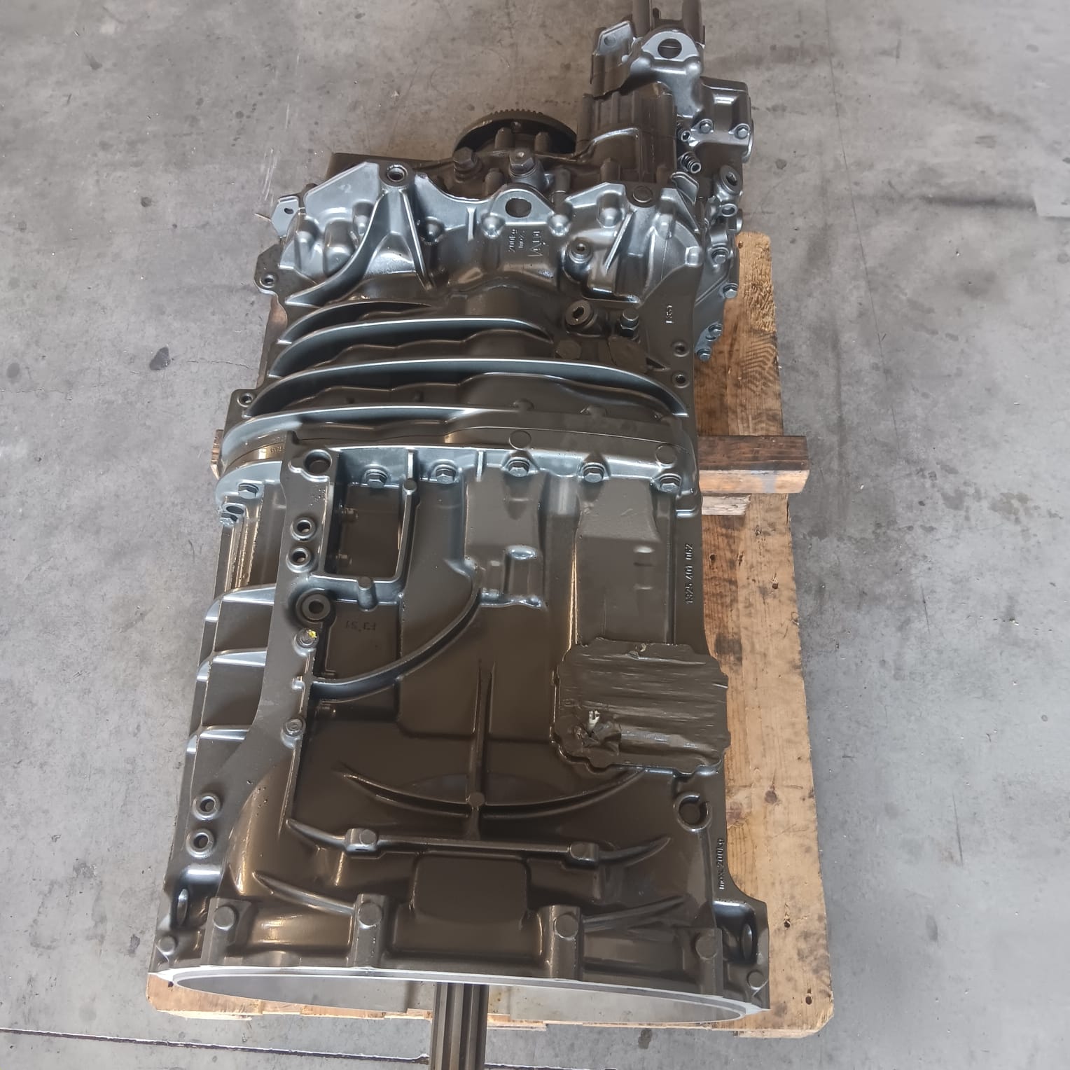 Caixa de Velocidades ZF 12S2331TD