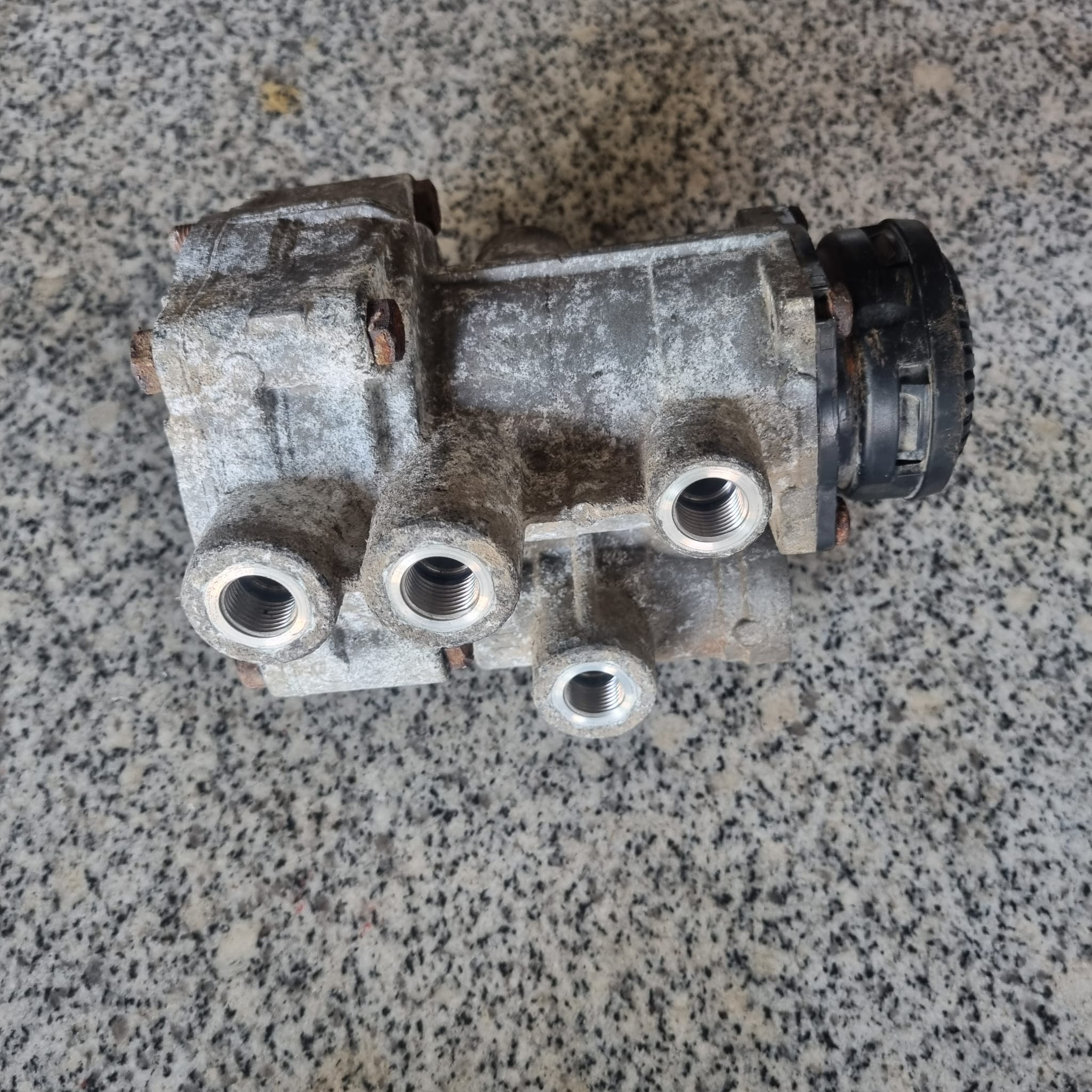 Válvula de ar Volvo