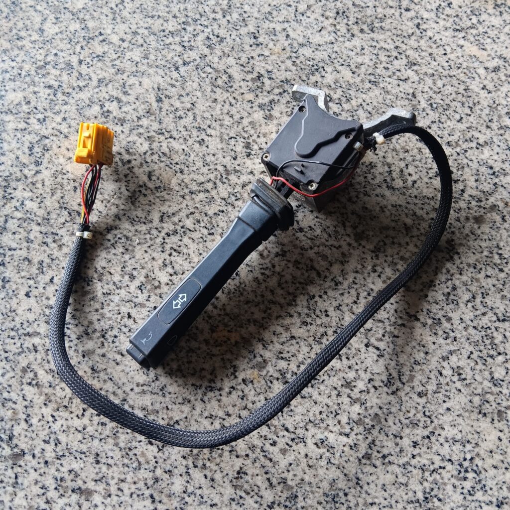 Comando de Piscas DAF